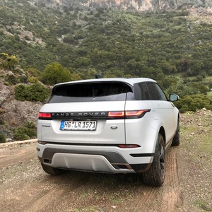 Range Rover Evoque a Precio Increíble, SUV de Lujo con Gran Rendimiento en Carretera, Materiales Premium y Tecnología Moderna Avanzada - Product Image 6