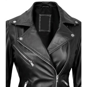 Chaqueta de Motera Asimétrica Negra para Mujer, 100% Piel de Cordero Auténtica, Mangas Largas con Puños con Cremallera, Superventas - Product Image 4
