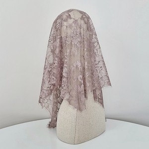 Voile de Mantilla Élégant, Romantique et Classique en Dentelle Florale Française Marron Cendré Jacquard 110cm pour Messe Catholique Qualité Coréenne Premium - Product Image 3