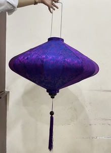 Linterna de Bambú Hecha a Mano en Vietnam, Decoración Colgante para Restaurantes, Fiestas y Bodas, Cubierta de Tela de Seda, Colorida, Venta al Por Mayor para Exportación - Product Image 2