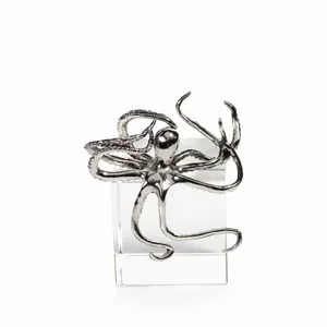 Designer Iron Sculpture Artistic Interior Decoration for Luxury VillasCreative Artistic Luxury Aluminium Pop Art Sculpture - Product Image 2