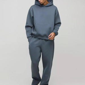 Ensemble de survêtement décontracté pour homme en 2 pièces pour l'hiver, avec poches, sweat à capuche à manches longues et pantalon - Product Image 1