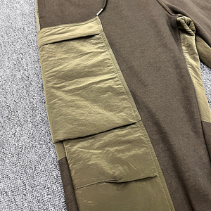 <span class=keywords><strong>Pantaloni</strong></span> <span class=keywords><strong>con</strong></span> coulisse in cotone 100% su misura per uomo <span class=keywords><strong>con</strong></span> gambe dritte <span class=keywords><strong>pantaloni</strong></span> tuta Multi tasche Patchwork fodera in <span class=keywords><strong>velluto</strong></span> - Product Image 4