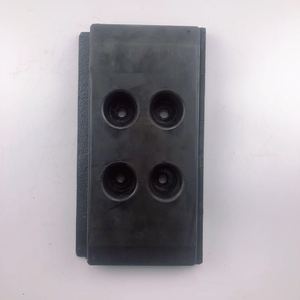 แผ่นรองตีนตะขาบ 1 ชิ้น ยาว 300 มม. สำหรับเครื่องปูยางมะตอย S1800 หมายเลขอะไหล่ <span class=keywords><strong>2046286</strong></span> - Product Image 4