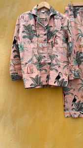 Womens Pure Cotton Block Print Pajamas, Green Floral Pj's, Indian Print Pajama Set <b>Unique</b> <b>Gift</b> <b>For</b> <b>Her</b> - Product Image 2
