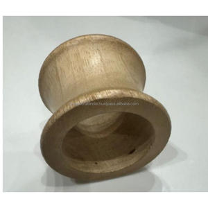 Servilleteros de madera grabados en línea diagonal, juego de 6 elegantes accesorios de mesa para comedor artesanal y elegantes ajustes de boda - Product Image 3