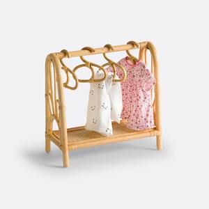 Perchero pequeño de ratán para ropa de muñecas, juguetes para niños pequeños, la mejor opción, perchas para ropa de muñecas infantiles - Product Image 2