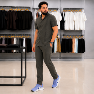 Conjunto Deportivo para Hombre en Verde Oliva con Rayas – Tela Premium, Traje Deportivo Informal para Correr y Pantalones Deportivos para Uso Diario - Product Image 6