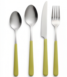Juego de cubiertos minimalista de acero inoxidable con mangos de plástico verde, apto para lavavajillas, para uso en camping y en el hogar. - Product Image 1
