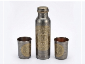 Juego de Botellas de Cobre Puro con 2 Vasos, Acabado Verde, Regalos Promocionales - Product Image 6