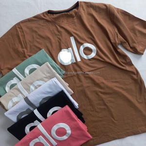 T-shirts pour femmes en gros, haute qualité, livraison rapide, motif dessin animé, achat décontracté, emballage personnalisé, fabriqué au Vietnam, fabricant - Product Image 1