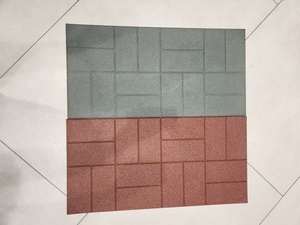 Carrelage de sécurité extérieur motif brique 25 mm - Product Image 2