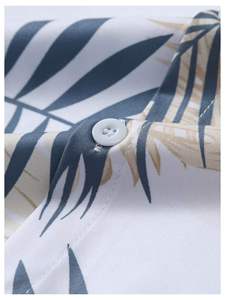 Conjunto de dos piezas con estampado de hojas tropicales para hombre, camisa de manga corta con botones y pantalones cortos con cintura elástica, conjunto ligero para la playa - Product Image 4