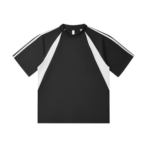 T-shirt rouge surdimensionné à manches courtes pour homme avec bordure contrastante blanche, coupe sportive en tricot, col rond - Product Image 6
