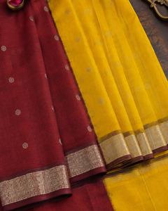 Sari traditionnel en soie pure tissé à la main, jaune moutarde, pallu marron, bordure Kanjeevaram en Zari doré, pour mariage et fête indiens traditionnels - Product Image 4