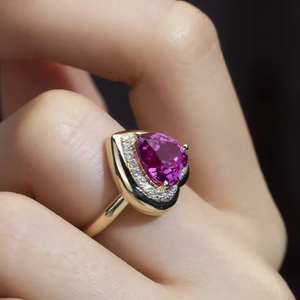 Bague de fiançailles pour femme en or massif 18 carats, style romantique, avec diamant taille cœur, pierre centrale rose fantaisie et halo de diamants blancs - Product Image 2