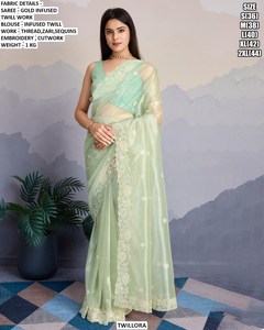 Sari de Boda Tradicional Zivara Sky Gold Infused, Absorbente de Humedad, Antiarrugas, para Invierno - Product Image 2