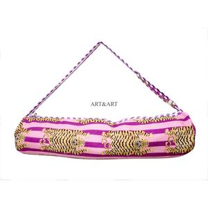 Sac de transport matelassé artisanal pour tapis de yoga, motif imprimé tigre, sangle réglable, léger, en tissu écologique, idéal pour les voyages et le quotidien - Product Image 3