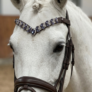 Élégante bride de cheval en cuir véritable souple avec cristaux améthyste violets, forme ondulée, fermoir à pression, cousue main, équipement équestre - Product Image 2