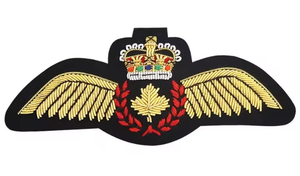 Epaulettes de Lujo Bordados a Mano en 3D con Pin de Seguridad para Vestidos y Uniformes, Ecológicos y Lavables - Product Image 5