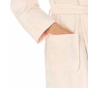 Peignoir de luxe unisexe noir à capuche, séchage rapide, doux, idéal pour la maison ou l'hôtel, avec logo personnalisé, pour femme - Product Image 5
