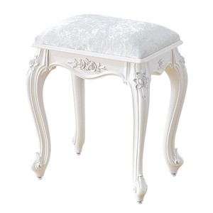 Pouf en rotin tressé artisanal avec coussin - Vente en gros - Product Image 2