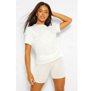Ensemble t-shirt et short à col en O pour fille adulte deux pièces amples et décontractées grande taille imprimé à motif solide longueur au genou pour le printemps - Product Image 2