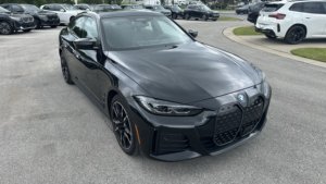 BMW i4 M50 Gran Coupe ปี 2023 มือสองคุณภาพสูง มาใหม่ รถสภาพดี สะอาด พร้อมขาย - Product Image 3