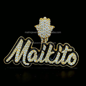 Colgante de diamantes de moissanita personalizado con esmalte negro exterior 925 plateado y dorado Hamsa Hand Bail - Product Image 1