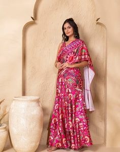 Sari KV con Estampado Floral, Pre-Drapeado, de Doble Capa, con Blusa - Product Image 2