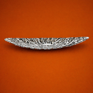 Elegant Silver Baot Shape Metal Decorative <b>Chocolate</b> Tray Centerpiece Luxury Tabletop Decor For Home <b>Wedding</b> Hotel Fruit Platter - Product Image 1