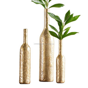 Vases à fleurs en laiton pur populaires et Pot de fleur en forme de bouteille Vase royal le plus tendance trois pièces de délice bureau à domicile décoratif - Product Image 1