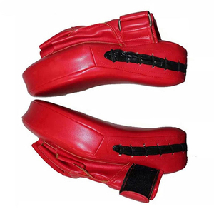Meilleurs gants de frappe incurvés en cuir PU, imperméables et respirants, pour l'entraînement au kickboxing, service OEM, fabriqués au Pakistan - Product Image 6