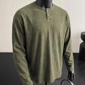 Camisa Henley de algodón lavado de manga larga para hombre, camiseta informal vintage, suéter suave con cuello abotonado para otoño y uso diario - Product Image 5