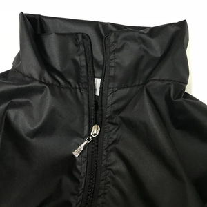 Ensemble coupe-vent personnalisé pour homme, style survêtement, en nylon et polyester durables, haute qualité, imperméable. - Product Image 5