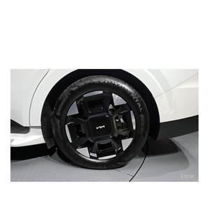 Kia Carnival 2024, 9 Pasajeros, Limusina de Techo Alto, Gasolina, Caja de Cambios Automática, Asientos de Cuero, 20,962 km, Volante a la Izquierda - Product Image 5