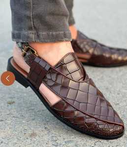 Nouvelles sandales Peshawari pour hommes, style tendance, meilleure qualité, en cuir, couleur et logo personnalisés, sandales d'été décontractées de haute qualité - Product Image 1