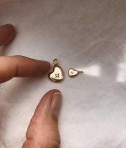จี้รูปหัวใจเพชรเลี้ยงในห้องปฏิบัติการแบบขายส่ง ทองคำแท้ 10K 14K 18K ดีไซน์เรียบหรู สวยงาม ราคาโรงงาน B2B - Product Image 3