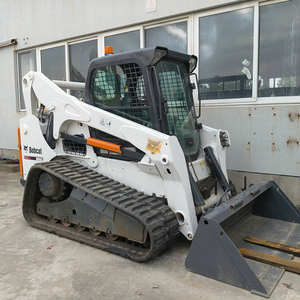 Cargadora Compacta Bobcat T770, Cargadora Resistente con Motor Potente, Accesorios Versátiles para Jardinería, Agricultura y Construcción - Product Image 1