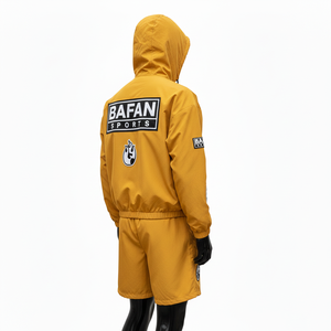 Conjunto de Chaqueta Cortavientos y Pantalones Cortos para Mujer, Tela de Poliéster Resistente al Viento, Diseño con Paneles y Capucha, Logotipo Personalizado, Tallas Grandes - Product Image 5