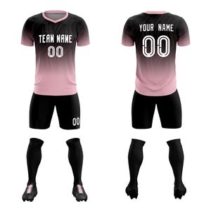 ชุดเสื้อฟุตบอลแบบซับลิเมชั่นสีดำไล่เฉดชมพู ระบายอากาศได้ดี ผลิตจากโพลีเอสเตอร์ สำหรับผู้ใหญ่ชาย บริการ OEM - Product Image 1