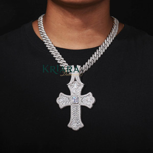 Colgante de Cruz de Diamantes en Oro Blanco para Hombre, Diamantes Cultivados en Laboratorio con Corte Marquesa, Joyería de Estilo Religioso - Product Image 3
