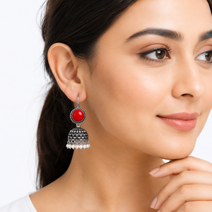 Boucles d'oreilles Jhumka vintage rouges oxydées avec pampilles de perles, bijoux indiens traditionnels, fabricant en gros - Product Image 2