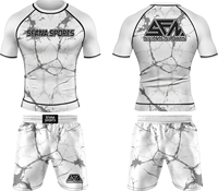 Ensemble Rash Guard et Short MMA pour Homme Personnalisé par Sublimation avec Tissu Athlétique Léger, Respirant et à Séchage Rapide de Haute Qualité