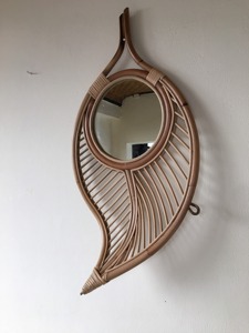 Leaf Shape <b>Mirror</b> For Resort Lobby Entrance And Reception Area Decoration And Artistic Ambience Creation From India - Product Image 2