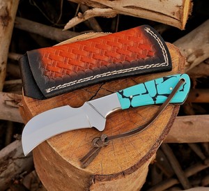 Couteau de chasse et de camping UA Supplies en acier inoxydable de qualité industrielle, à lame fixe, pointe clip, bec de faucon, avec trou pour le pouce, en résine - Product Image 1