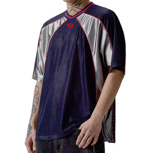 Maillot de football américain tendance personnalisé avec panneaux en mesh pour homme, respirant en polyester, streetwear, col en V, surpiqûres contrastées, production OEM en gros - Product Image 3