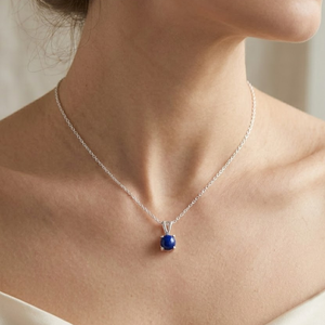 Collier ethnique pour femme en argent 925 plaqué or, serti de pierres précieuses naturelles de lapis-lazuli taille cabochon de qualité supérieure, certifié IGI - Product Image 1