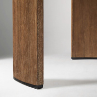 Table d'appoint ronde en chêne avec plateau incrusté blanc et trois pieds