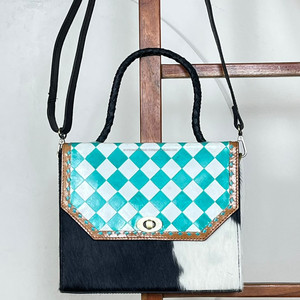 ผู้ผลิตตามสั่ง OEM กระเป๋าถือหนังแท้ลายตารางหมากรุก ดีไซน์หรูหราทันสมัยสำหรับผู้หญิง งานแฮนด์เมด หนังวัว สะพายข้าง - Product Image 4